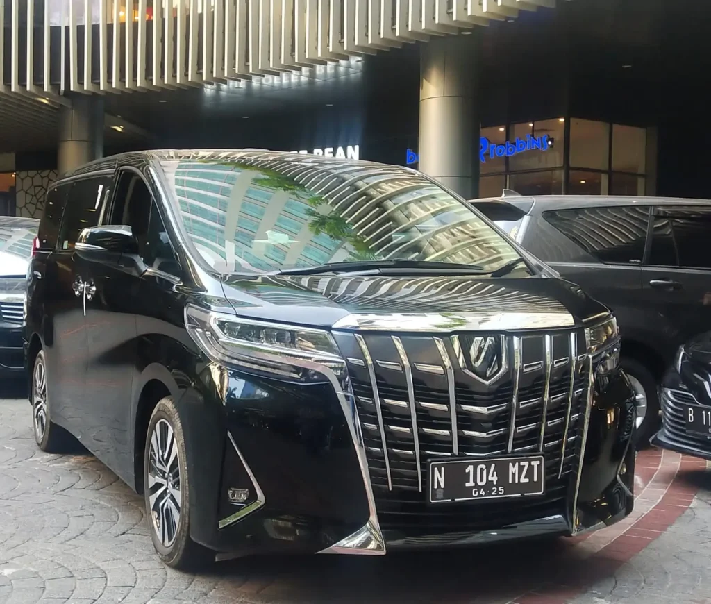 sewa alphard malang untuk perjalanan dinas pejabat